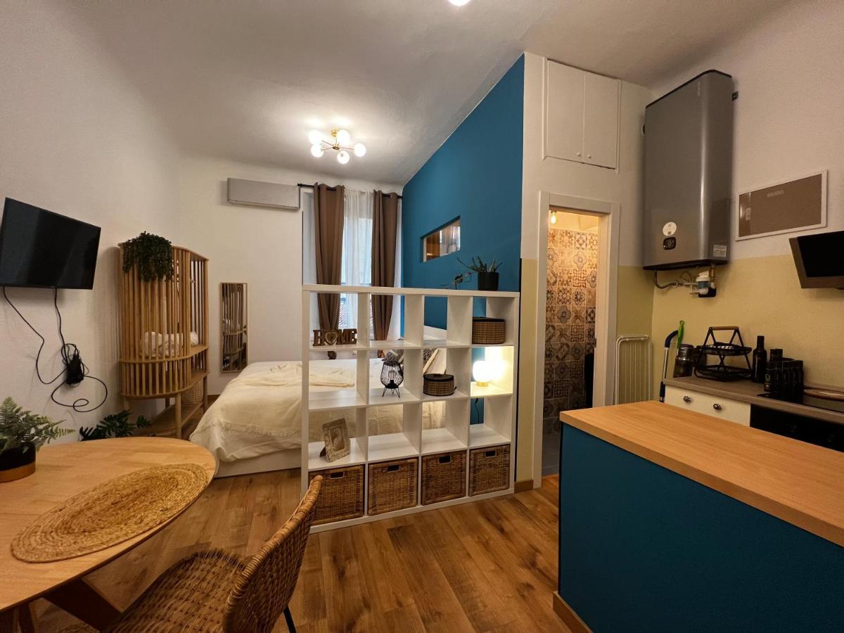 Regina Milano Ai Navigli - Sky Tv, Wifi And Breakfast Box Apartment Exterior photo