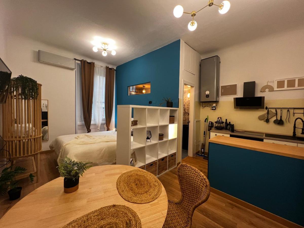 Regina Milano Ai Navigli - Sky Tv, Wifi And Breakfast Box Apartment Exterior photo