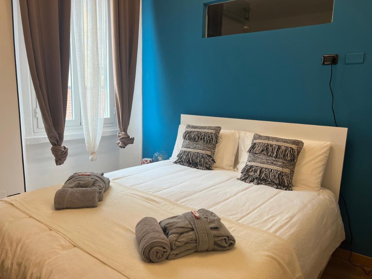 Regina Milano Ai Navigli - Sky Tv, Wifi And Breakfast Box Apartment Exterior photo